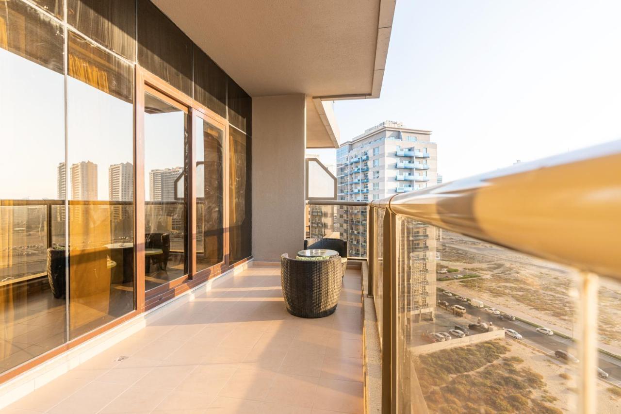 Residences At Elite Sports City Дубай Екстериор снимка